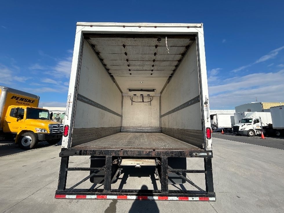 Refrigerated Truck-Light and Medium Duty Trucks-Hino-2019-268-Hammond-LA-138,708\n\t\tmiles-$ 43,750 - Image 8