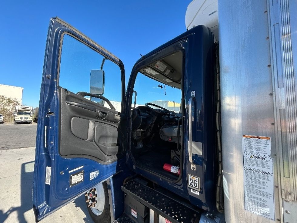 Refrigerated Truck-Light and Medium Duty Trucks-Hino-2019-268-Hammond-LA-164,904\n\t\tmiles-$ 40,250 - Image 14