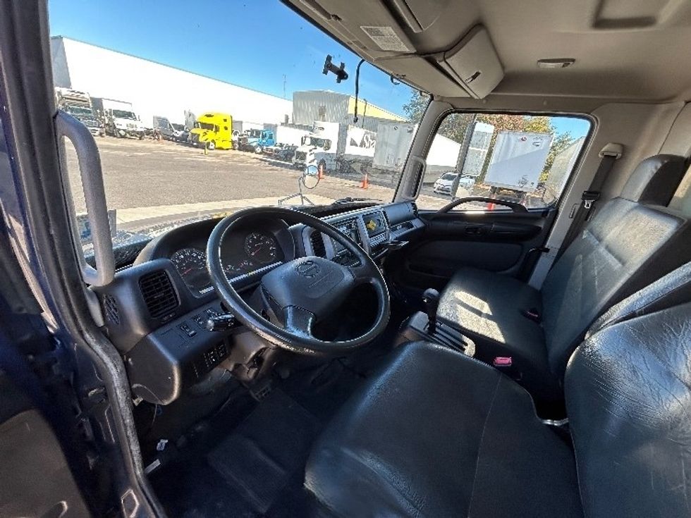 Refrigerated Truck-Light and Medium Duty Trucks-Hino-2019-268-Hammond-LA-164,904\n\t\tmiles-$ 40,250 - Image 15