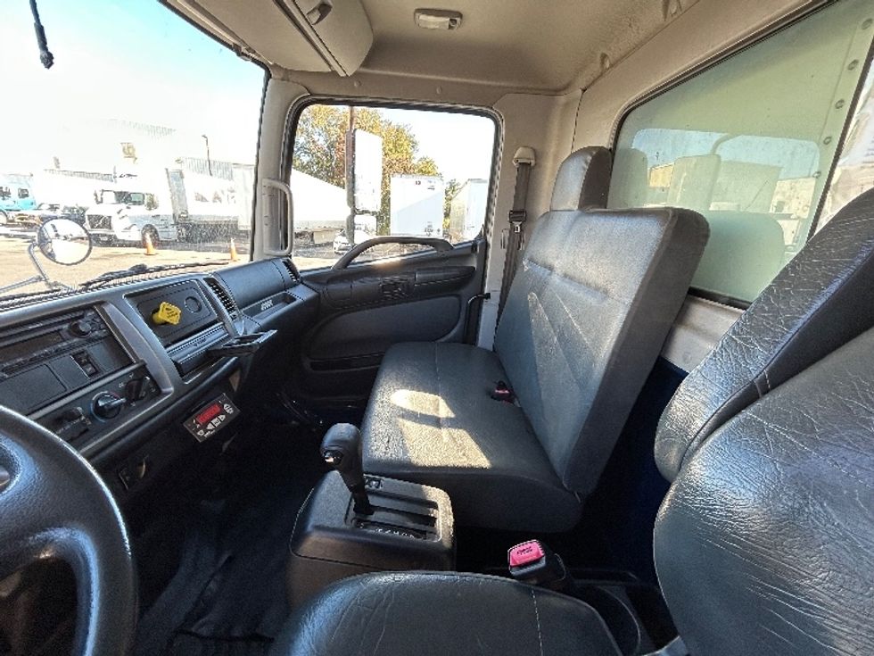 Refrigerated Truck-Light and Medium Duty Trucks-Hino-2019-268-Hammond-LA-164,904\n\t\tmiles-$ 40,250 - Image 17