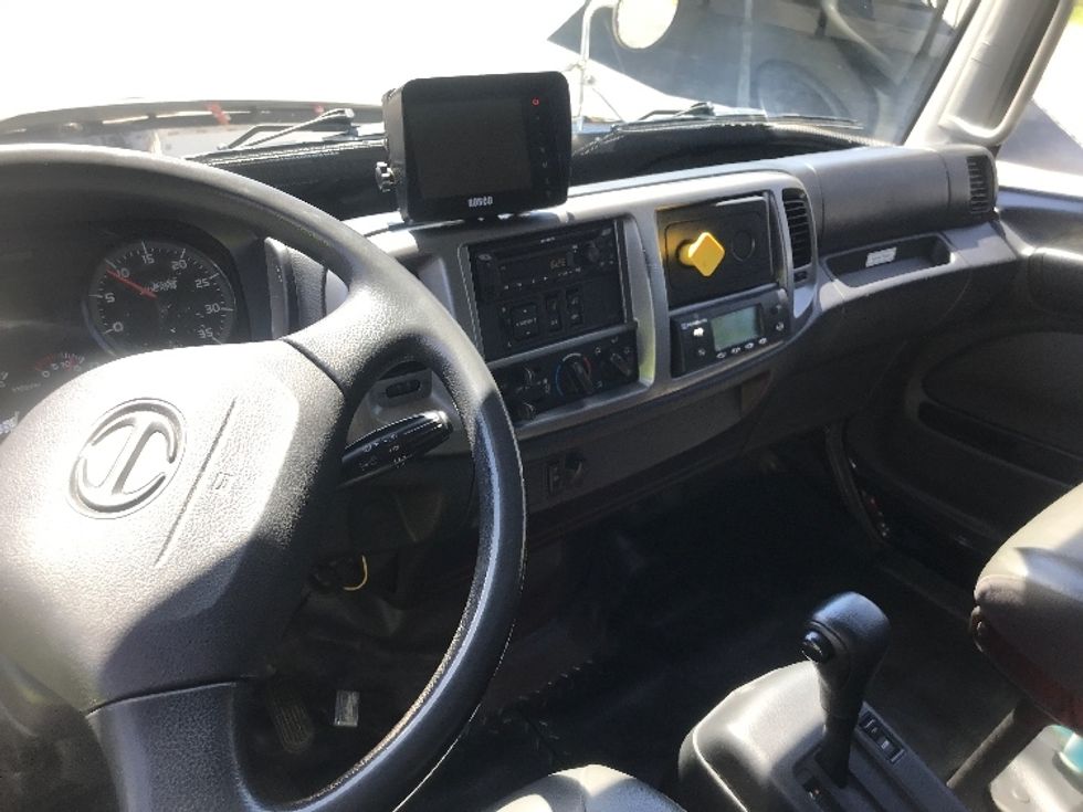 Refrigerated Truck-Light and Medium Duty Trucks-Hino-2019-268-Harrisburg-PA-136,429\n\t\tmiles-$ 49,750 - Image 17