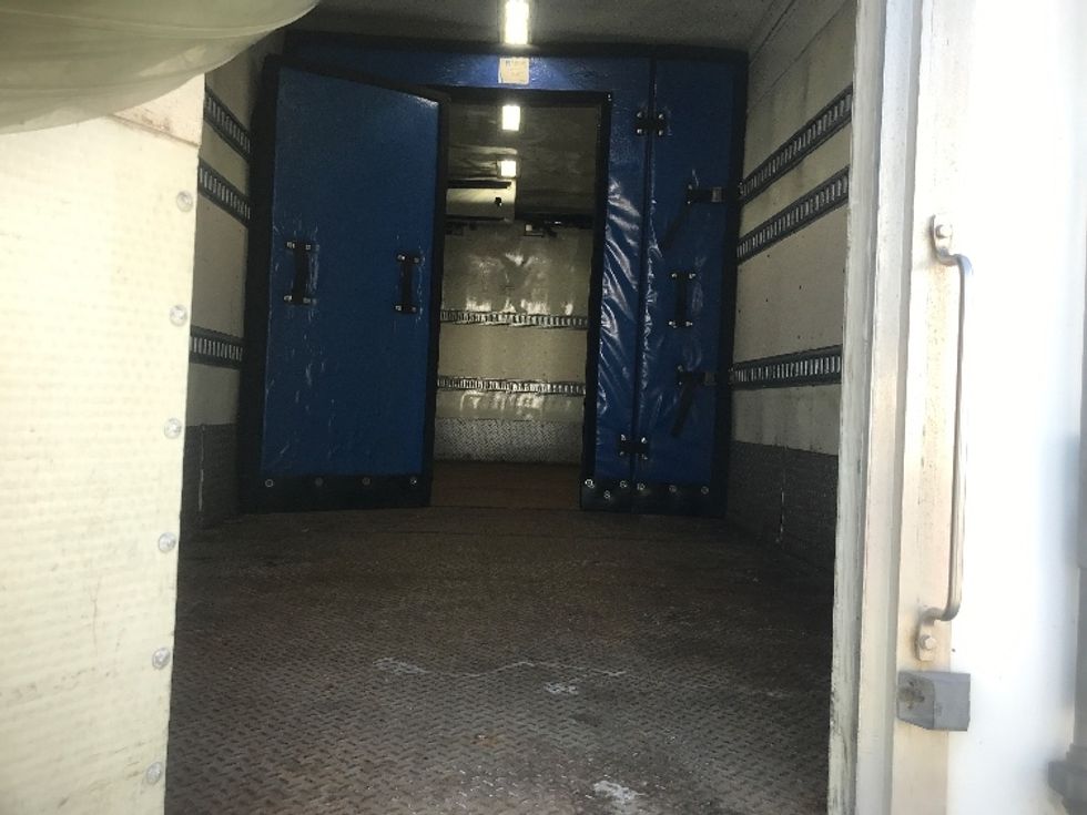 Refrigerated Truck-Light and Medium Duty Trucks-Hino-2019-268-Harrisburg-PA-136,429\n\t\tmiles-$ 49,750 - Image 8