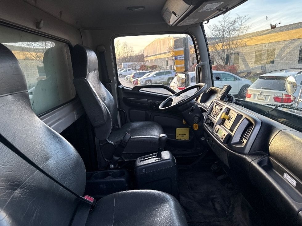 Refrigerated Truck-Light and Medium Duty Trucks-Hino-2019-268-Harrisburg-PA-157,827\n\t\tmiles-$ 38,250 - Image 22