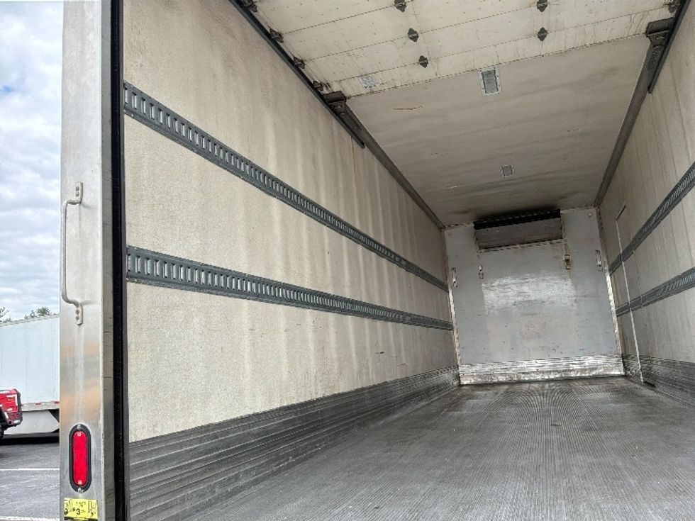 Refrigerated Truck-Light and Medium Duty Trucks-Hino-2019-268-Harrisburg-PA-349,203\n\t\tmiles-$ 32,500 - Image 11