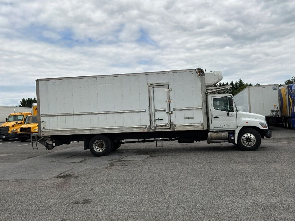 Refrigerated Truck-Light and Medium Duty Trucks-Hino-2019-268-Harrisburg-PA-349,203\n\t\tmiles-$ 32,500 - Image 15