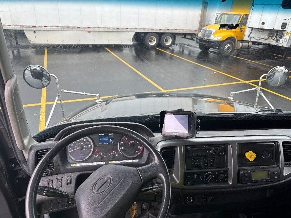 Refrigerated Truck-Light and Medium Duty Trucks-Hino-2019-268-Jessup-MD-135,344\n\t\tmiles-$ 54,250 - Image 14