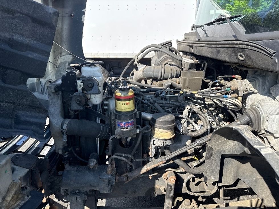 Refrigerated Truck-Light and Medium Duty Trucks-Hino-2019-268-Jessup-MD-135,344\n\t\tmiles-$ 54,250 - Image 19