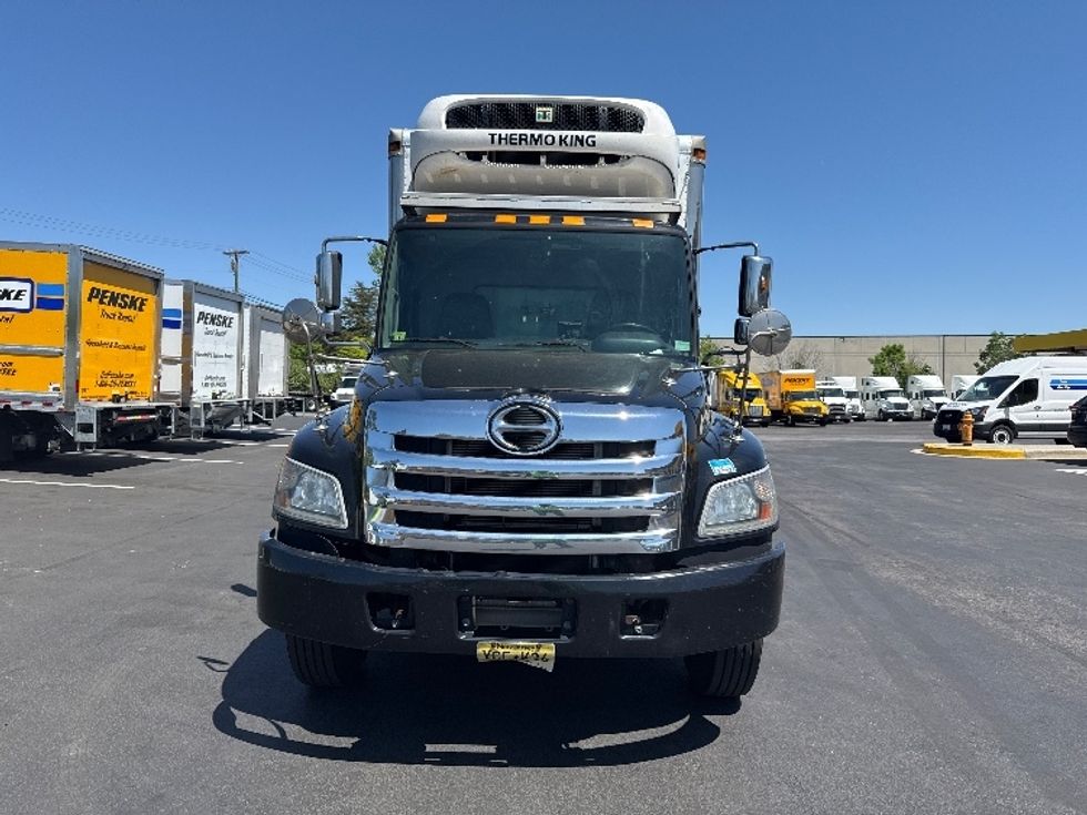Refrigerated Truck-Light and Medium Duty Trucks-Hino-2019-268-Jessup-MD-136,118\n\t\tmiles-$ 50,000 - Image 2
