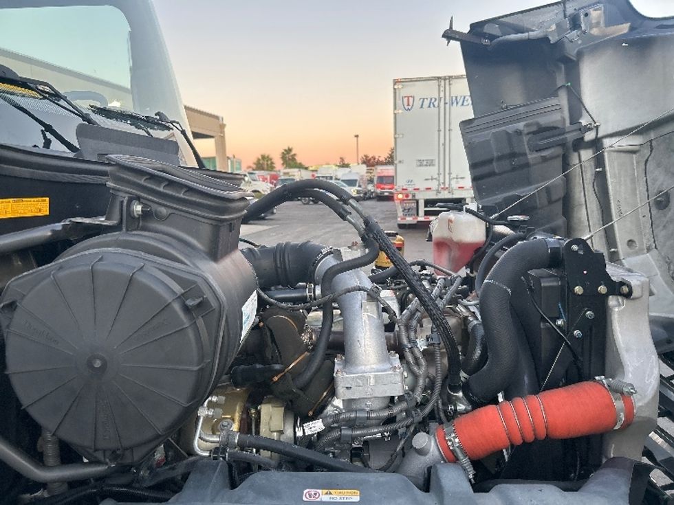 Refrigerated Truck-Light and Medium Duty Trucks-Hino-2019-268-La Mirada-CA-122,844\n\t\tmiles-$ 57,750 - Image 23