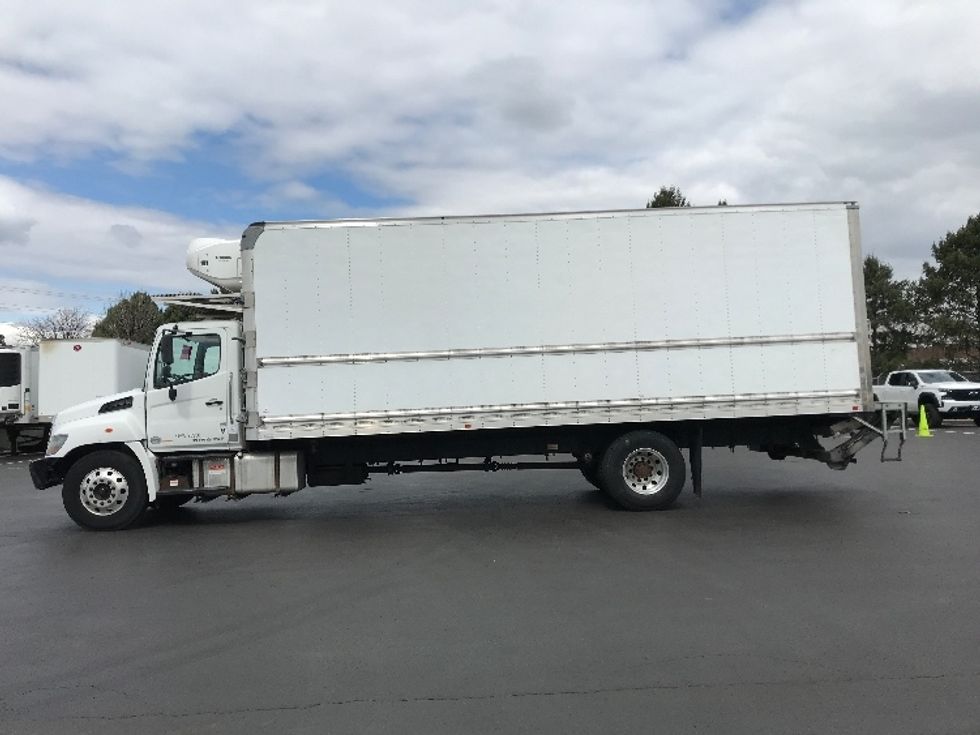Refrigerated Truck-Light and Medium Duty Trucks-Hino-2019-268-Lancaster-PA-183,580\n\t\tmiles-$ 62,250 - Image 4
