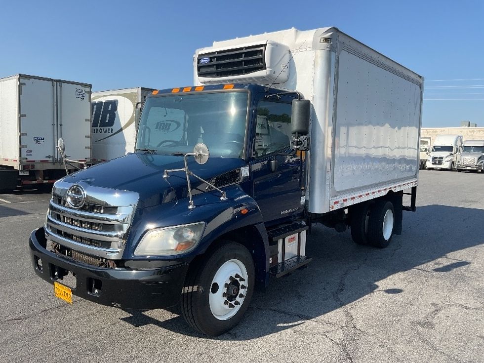 Refrigerated Truck-Light and Medium Duty Trucks-Hino-2019-268-Little Rock-AR-182,715\n\t\tmiles-$ 37,750 - Image 3