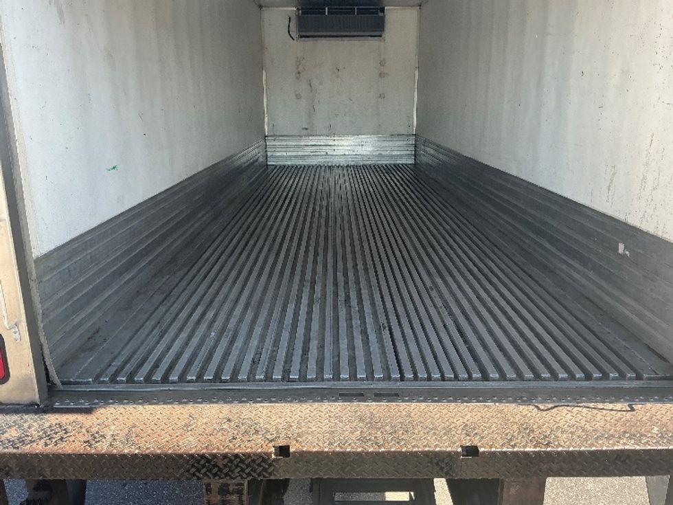 Refrigerated Truck-Light and Medium Duty Trucks-Hino-2019-268-Mobile-AL-144,800\n\t\tmiles-$ 54,500 - Image 10