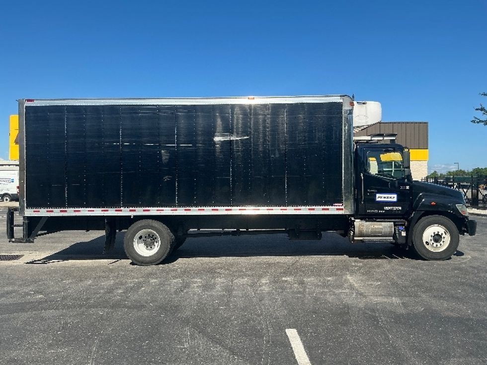 Refrigerated Truck-Light and Medium Duty Trucks-Hino-2019-268-Mobile-AL-144,800\n\t\tmiles-$ 54,500 - Image 15
