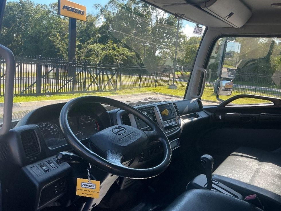 Refrigerated Truck-Light and Medium Duty Trucks-Hino-2019-268-Mobile-AL-144,800\n\t\tmiles-$ 54,500 - Image 17