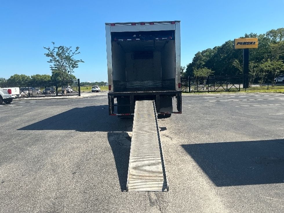 Refrigerated Truck-Light and Medium Duty Trucks-Hino-2019-268-Mobile-AL-144,800\n\t\tmiles-$ 54,500 - Image 9