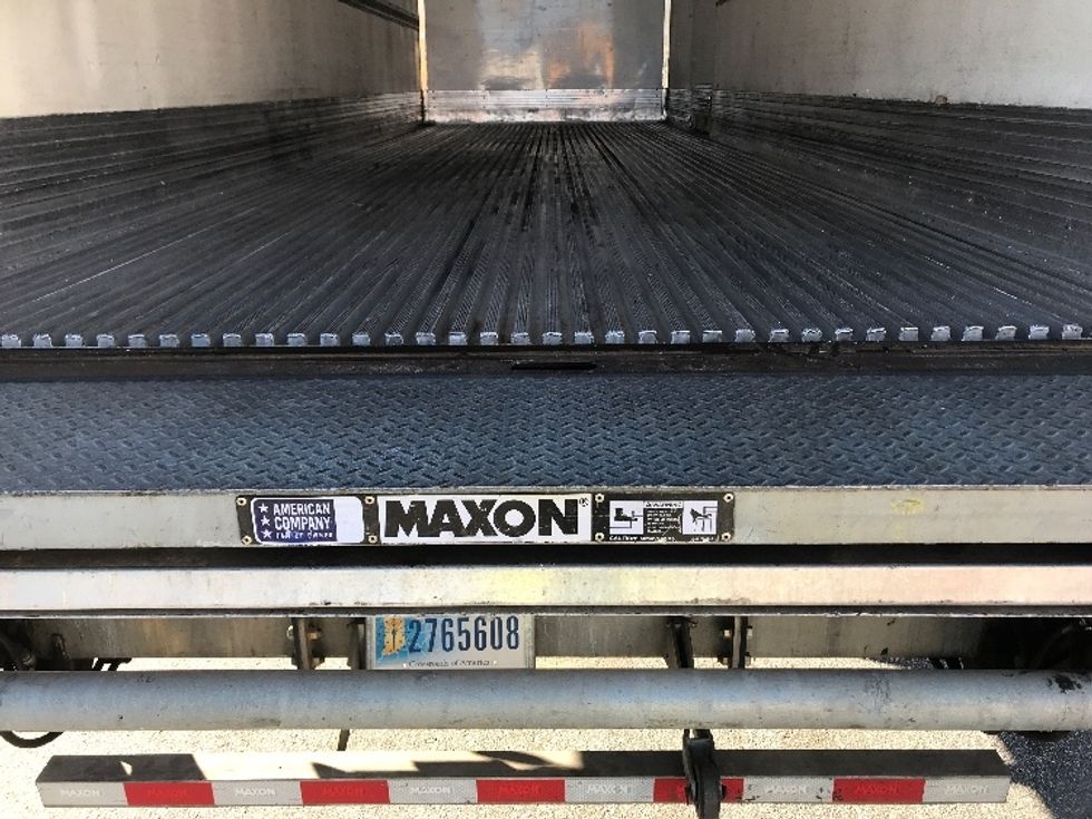 Refrigerated Truck-Light and Medium Duty Trucks-Hino-2019-268-Norcross-GA-147,844\n\t\tmiles-$ 76,250 - Image 10