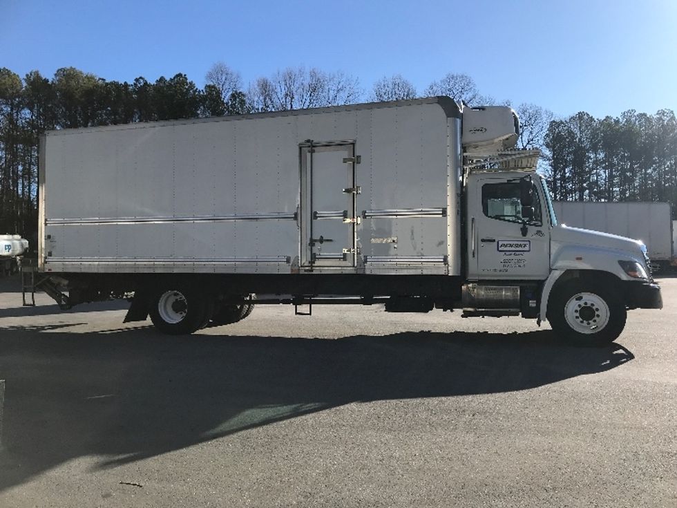 Refrigerated Truck-Light and Medium Duty Trucks-Hino-2019-268-Norcross-GA-147,844\n\t\tmiles-$ 76,250 - Image 15