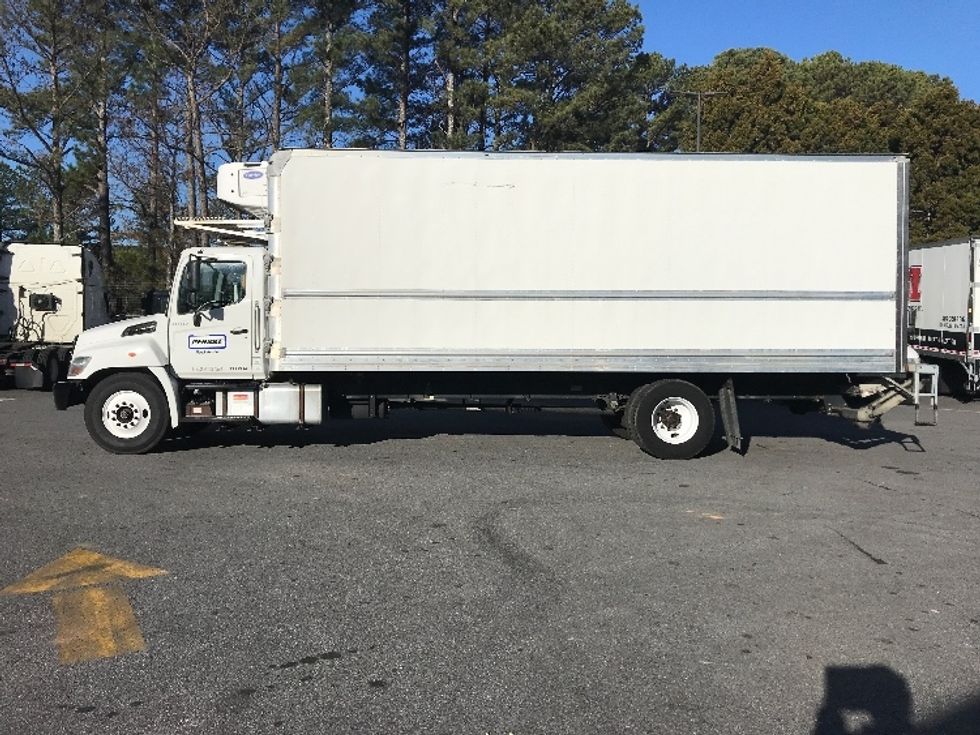 Refrigerated Truck-Light and Medium Duty Trucks-Hino-2019-268-Norcross-GA-147,844\n\t\tmiles-$ 76,250 - Image 4