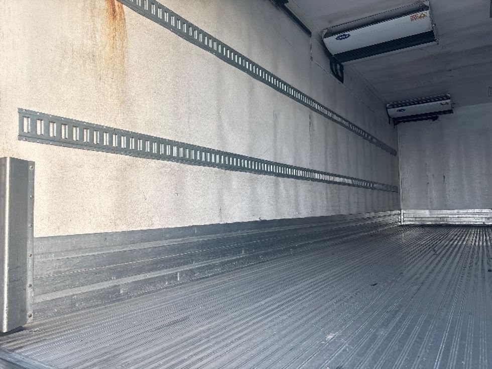 Refrigerated Truck-Light and Medium Duty Trucks-Hino-2019-268-Ocala-FL-385,994\n\t\tmiles-$ 27,750 - Image 11