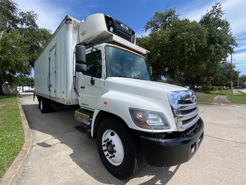 Refrigerated Truck-Light and Medium Duty Trucks-Hino-2019-268-Orlando-FL-351,956\n\t\tmiles-$ 33,000 - Image 1