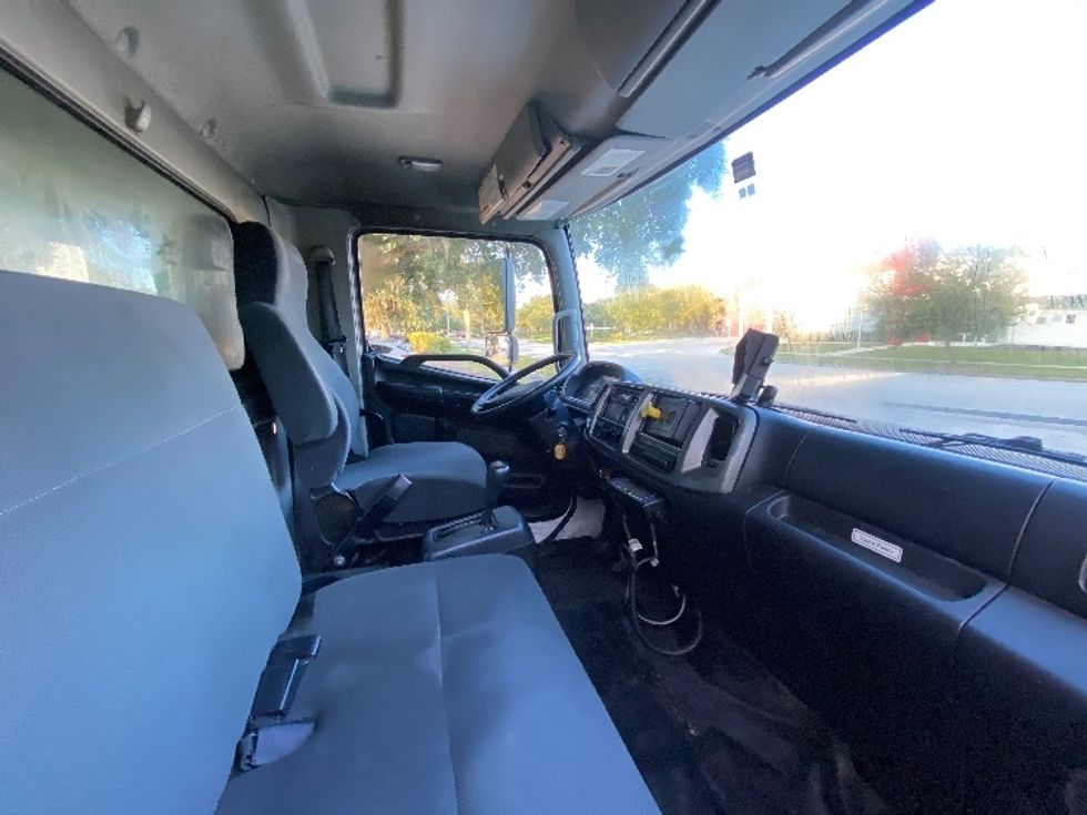 Refrigerated Truck-Light and Medium Duty Trucks-Hino-2019-268-Orlando-FL-351,956\n\t\tmiles-$ 33,000 - Image 22