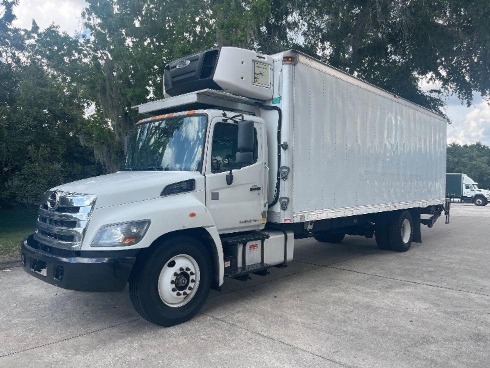 Refrigerated Truck-Light and Medium Duty Trucks-Hino-2019-268-Orlando-FL-351,956\n\t\tmiles-$ 33,000 - Image 3
