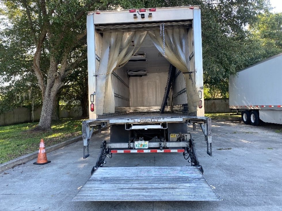 Refrigerated Truck-Light and Medium Duty Trucks-Hino-2019-268-Orlando-FL-351,956\n\t\tmiles-$ 33,000 - Image 9