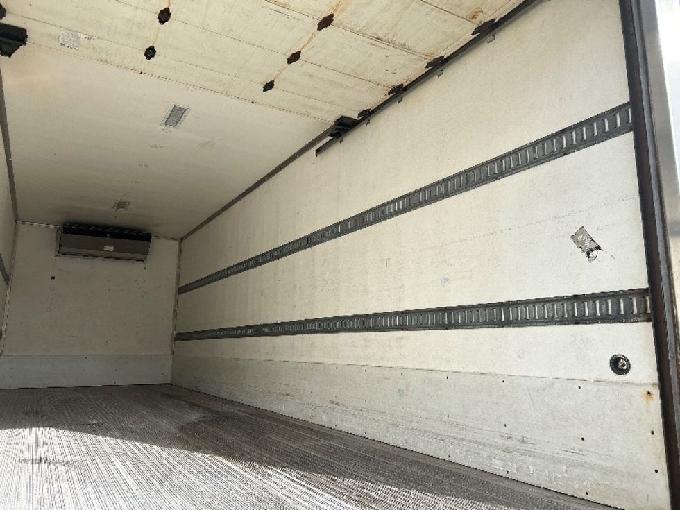 Refrigerated Truck-Light and Medium Duty Trucks-Hino-2019-268-Parsippany-NJ-175,892\n\t\tmiles-$ 53,250 - Image 12
