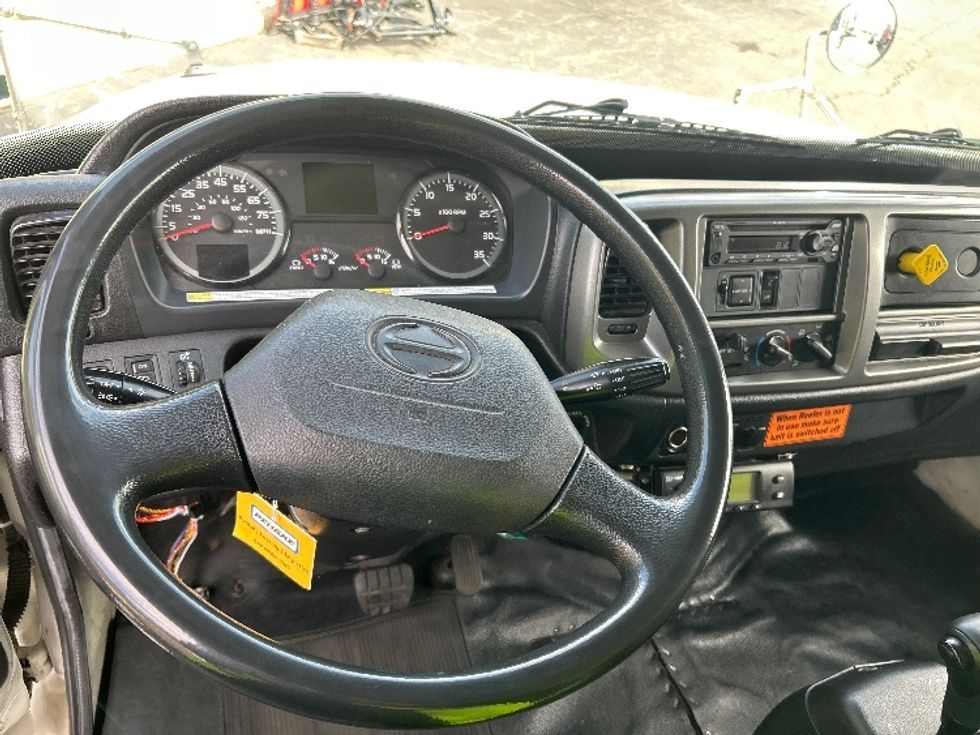 Refrigerated Truck-Light and Medium Duty Trucks-Hino-2019-268-Parsippany-NJ-175,892\n\t\tmiles-$ 53,250 - Image 17