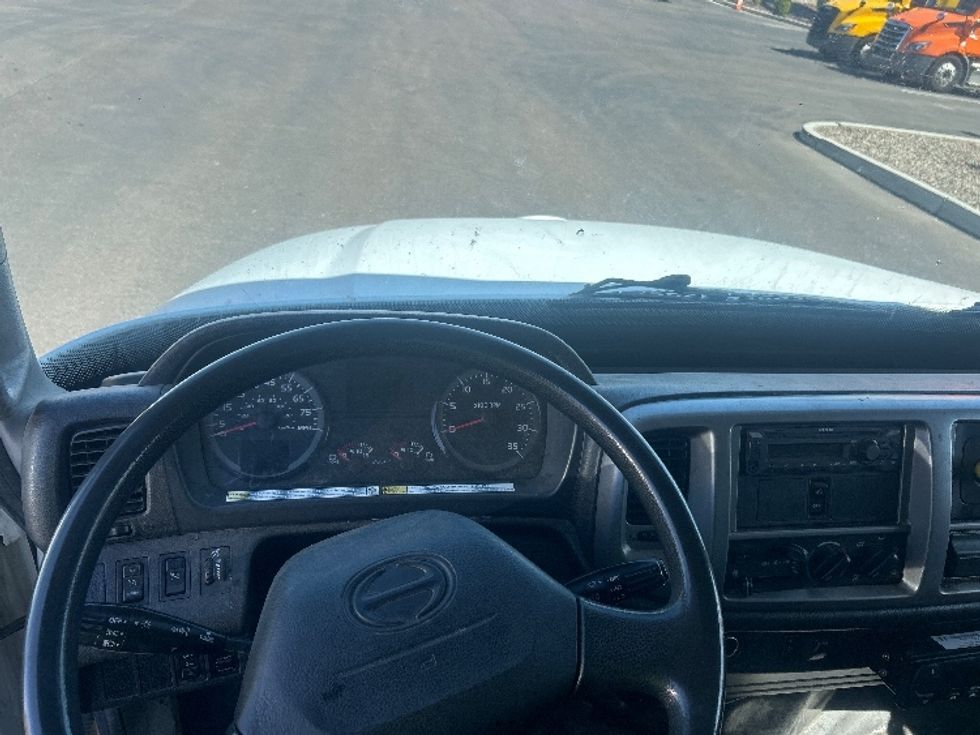 Refrigerated Truck-Light and Medium Duty Trucks-Hino-2019-268-Phoenix-AZ-256,721\n\t\tmiles-$ 36,500 - Image 18