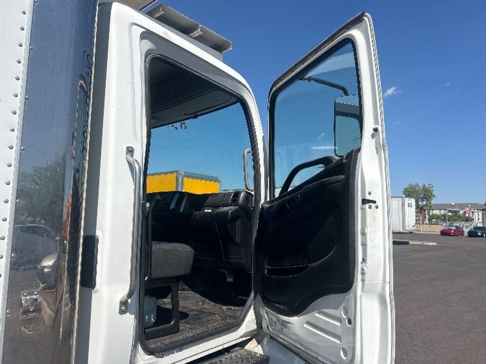 Refrigerated Truck-Light and Medium Duty Trucks-Hino-2019-268-Phoenix-AZ-256,721\n\t\tmiles-$ 36,500 - Image 20