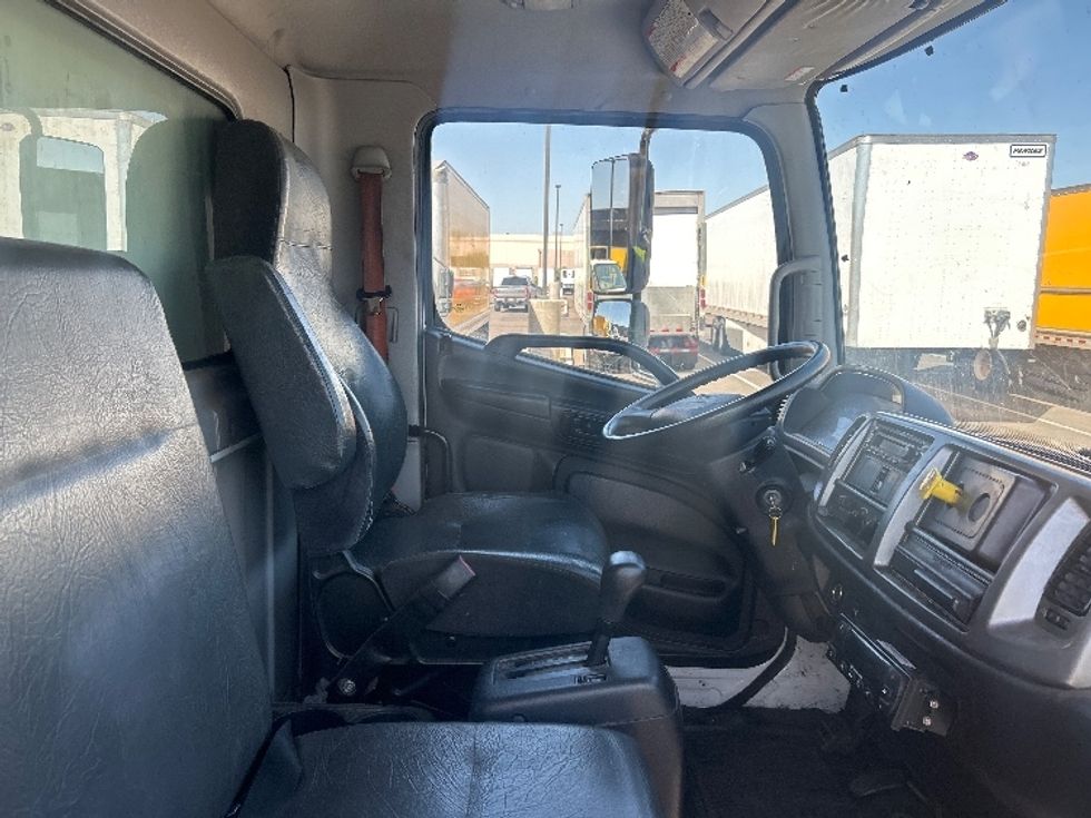 Refrigerated Truck-Light and Medium Duty Trucks-Hino-2019-268-Phoenix-AZ-256,721\n\t\tmiles-$ 36,500 - Image 22