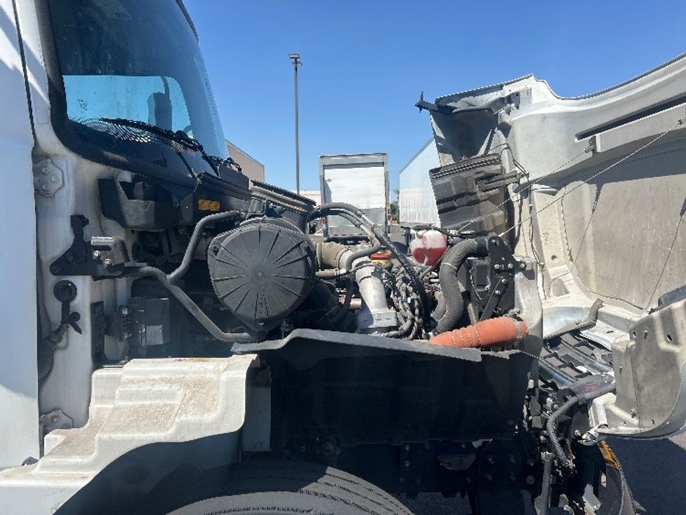 Refrigerated Truck-Light and Medium Duty Trucks-Hino-2019-268-Phoenix-AZ-256,721\n\t\tmiles-$ 36,500 - Image 23