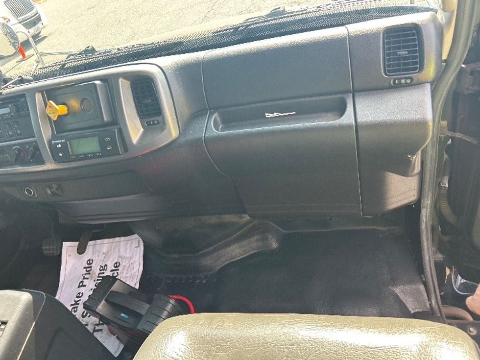 Refrigerated Truck-Light and Medium Duty Trucks-Hino-2019-268-Prince George-VA-147,911\n\t\tmiles-$ 48,750 - Image 21