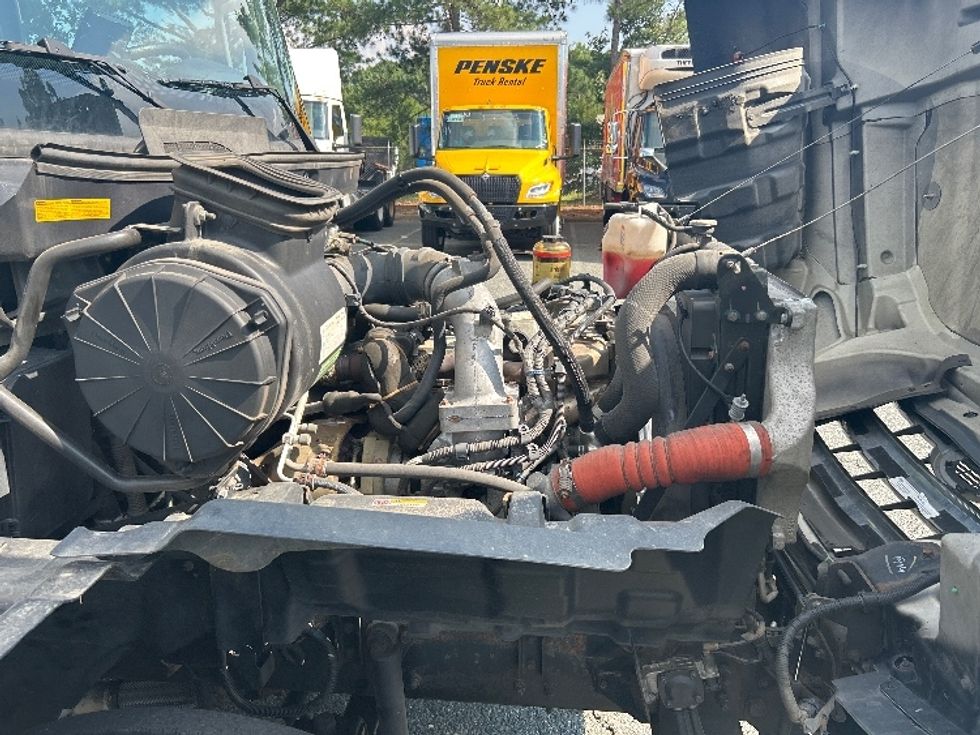 Refrigerated Truck-Light and Medium Duty Trucks-Hino-2019-268-Prince George-VA-147,911\n\t\tmiles-$ 48,750 - Image 23