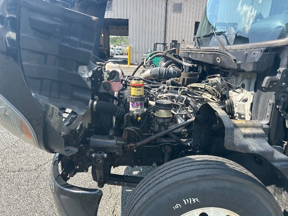 Refrigerated Truck-Light and Medium Duty Trucks-Hino-2019-268-Prince George-VA-147,911\n\t\tmiles-$ 48,750 - Image 24