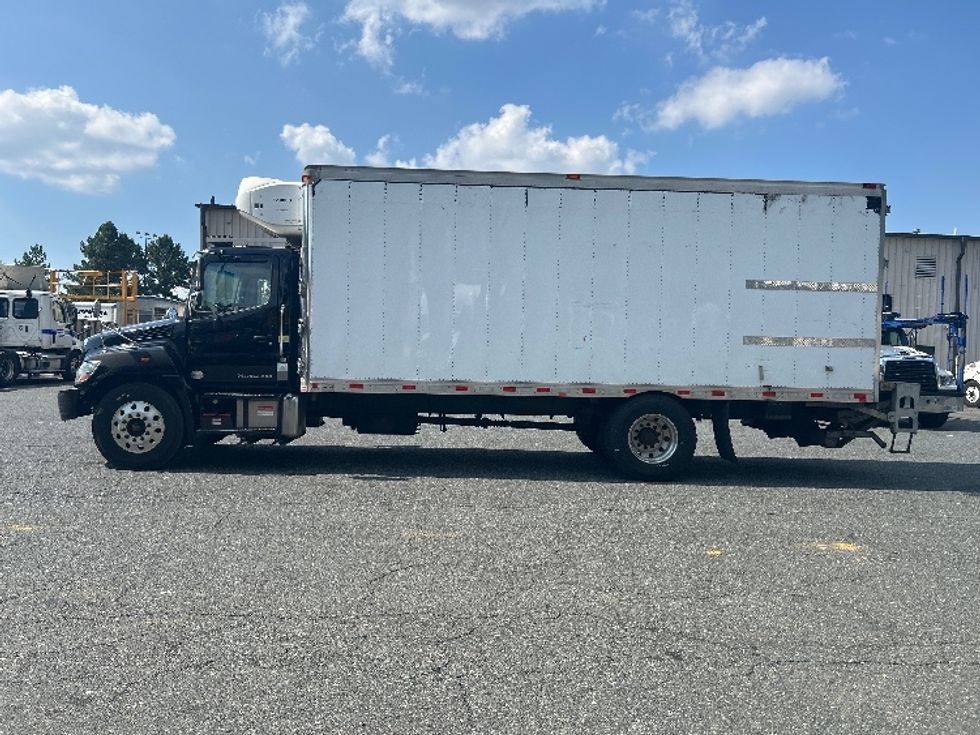Refrigerated Truck-Light and Medium Duty Trucks-Hino-2019-268-Prince George-VA-147,911\n\t\tmiles-$ 48,750 - Image 4