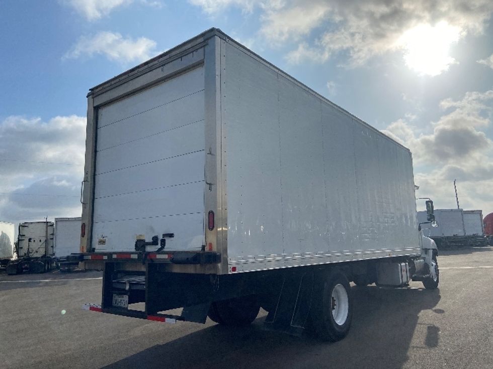 Refrigerated Truck-Light and Medium Duty Trucks-Hino-2019-268-San Antonio-TX-225,818\n\t\tmiles-$ 46,250 - Image 12