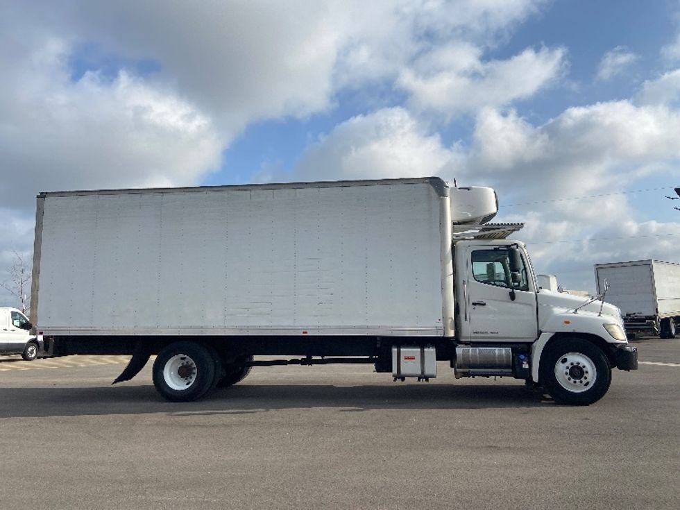 Refrigerated Truck-Light and Medium Duty Trucks-Hino-2019-268-San Antonio-TX-225,818\n\t\tmiles-$ 46,250 - Image 14