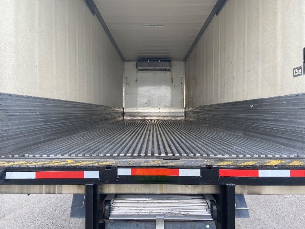 Refrigerated Truck-Light and Medium Duty Trucks-Hino-2019-268-San Antonio-TX-225,818\n\t\tmiles-$ 46,250 - Image 9
