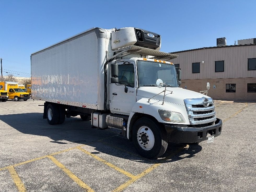 Refrigerated Truck-Light and Medium Duty Trucks-Hino-2019-268-San Antonio-TX-236,345\n\t\tmiles-$ 42,000 - Image 1