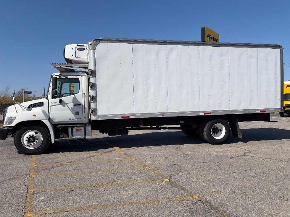 Refrigerated Truck-Light and Medium Duty Trucks-Hino-2019-268-San Antonio-TX-236,345\n\t\tmiles-$ 42,000 - Image 4