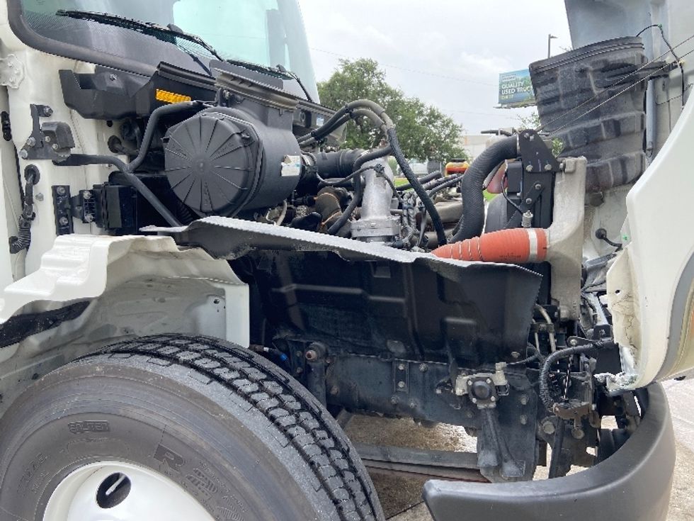 Refrigerated Truck-Light and Medium Duty Trucks-Hino-2019-268-San Antonio-TX-277,895\n\t\tmiles-$ 37,500 - Image 22