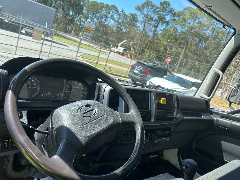Refrigerated Truck-Light and Medium Duty Trucks-Hino-2019-268-Tallahassee-FL-187,324\n\t\tmiles-$ 61,000 - Image 16