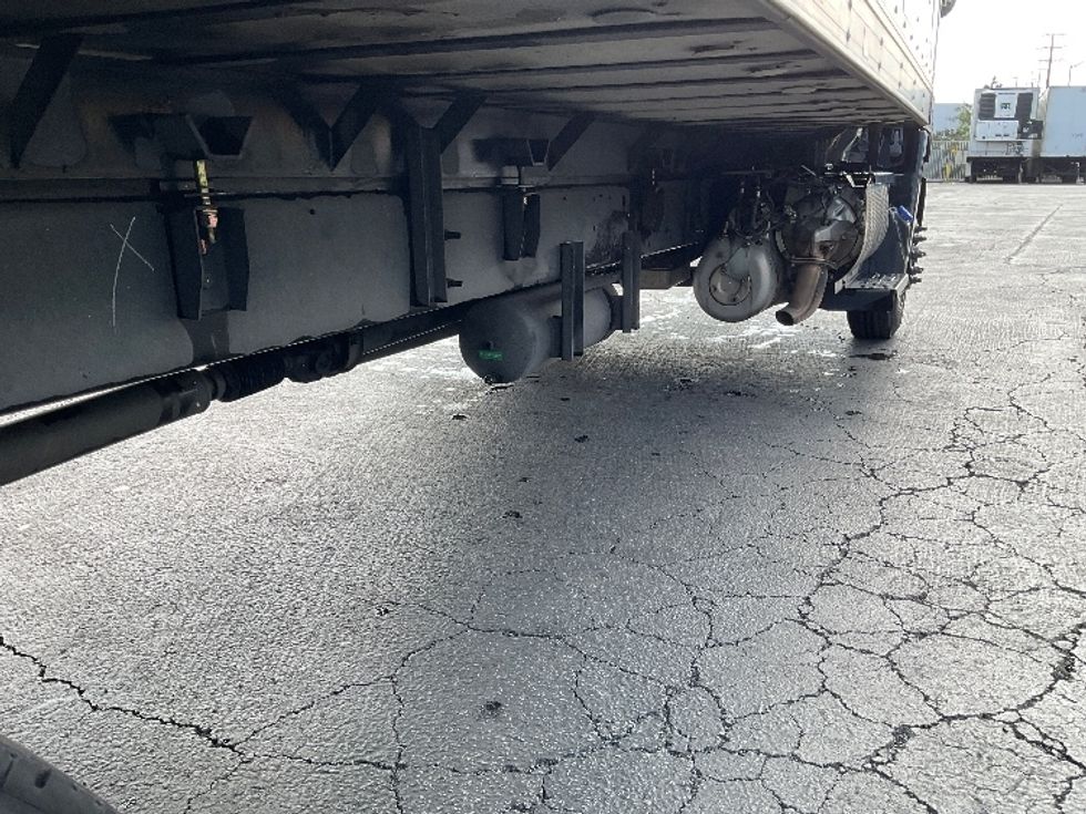 Refrigerated Truck-Light and Medium Duty Trucks-Hino-2019-268-Torrance-CA-114,115\n\t\tmiles-$ 57,750 - Image 14
