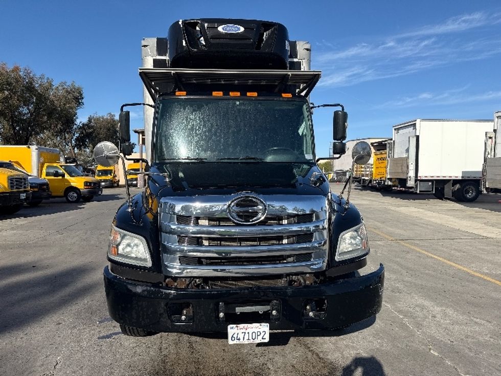 Refrigerated Truck-Light and Medium Duty Trucks-Hino-2019-268-Torrance-CA-129,017\n\t\tmiles-$ 56,500 - Image 2