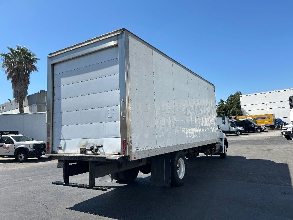 Refrigerated Truck-Light and Medium Duty Trucks-Hino-2019-268-Torrance-CA-145,992\n\t\tmiles-$ 55,750 - Image 12