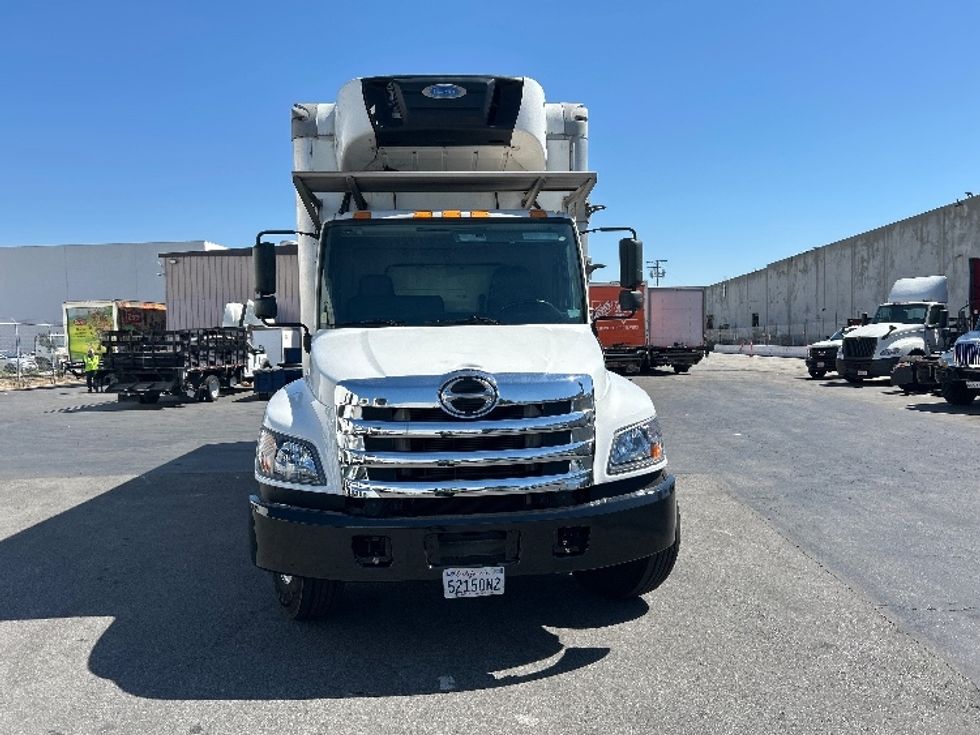 Refrigerated Truck-Light and Medium Duty Trucks-Hino-2019-268-Torrance-CA-145,992\n\t\tmiles-$ 55,750 - Image 2