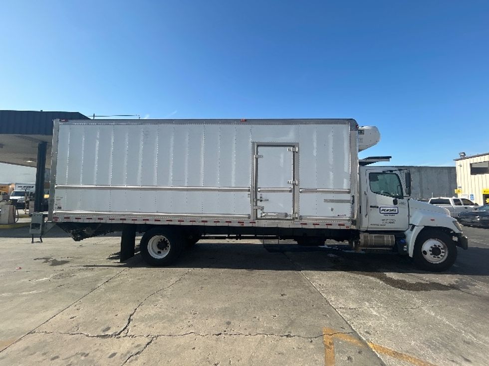 Refrigerated Truck-Light and Medium Duty Trucks-Hino-2019-268-Torrance-CA-165,808\n\t\tmiles-$ 63,000 - Image 15