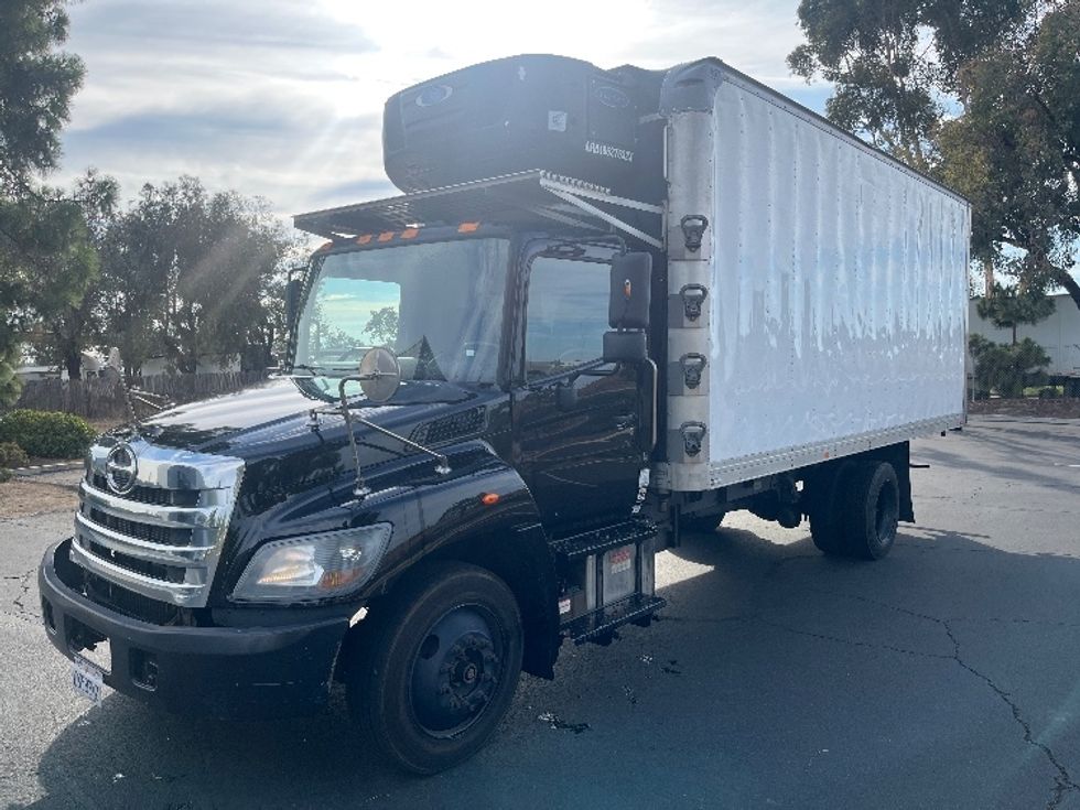Refrigerated Truck-Light and Medium Duty Trucks-Hino-2019-268-Torrance-CA-168,751\n\t\tmiles-$ 48,250 - Image 3